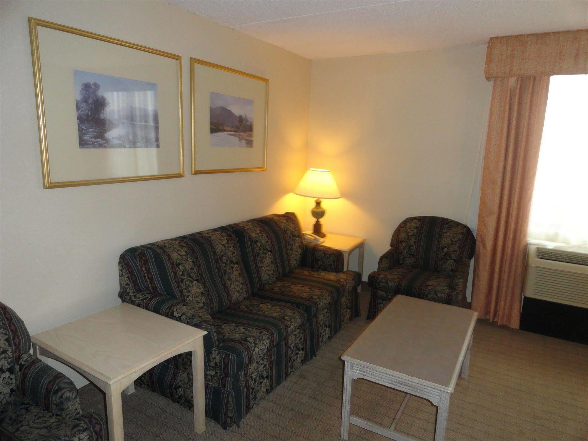 Fairbridge Hotel Cleveland East Wickliffe Ngoại thất bức ảnh